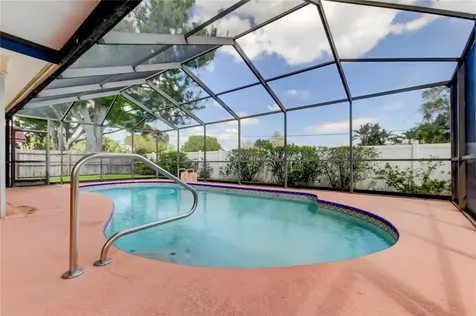 9595 119th Way Seminole FL 33772