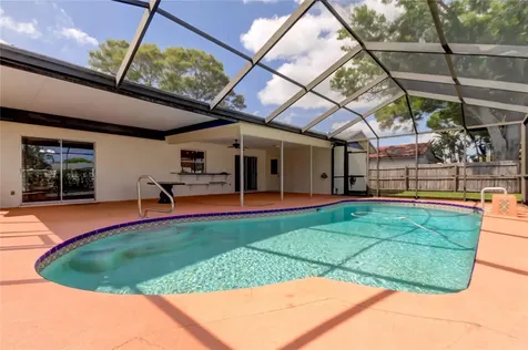 9595 119th Way Seminole FL 33772