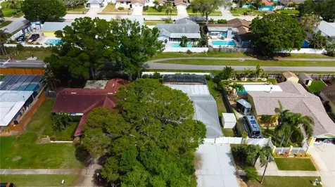 9595 119th Way Seminole FL 33772