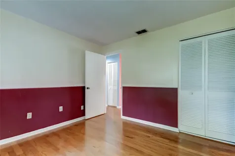9595 119th Way Seminole FL 33772