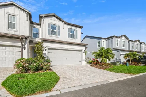 11282 Beach Walk Way NE St Petersburg FL 33716