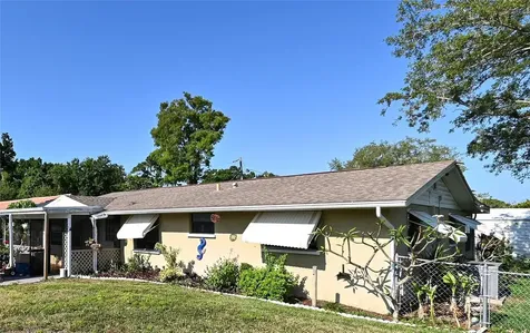 5600 S Lockwood Ridge Road Sarasota FL 34231