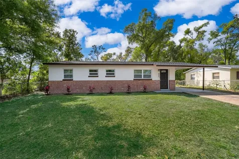 800 W Volusia Avenue Deland FL 32720