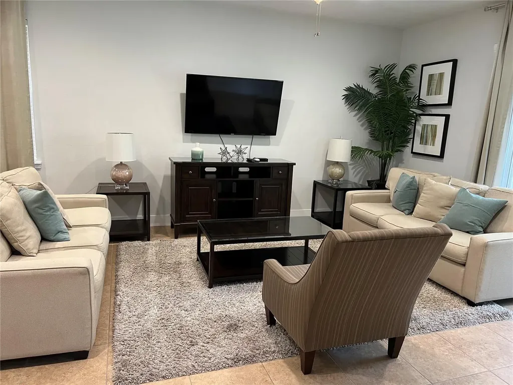 370 Lasso Drive Kissimmee FL 34747