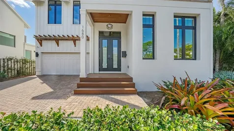 1680 Oak Street Sarasota FL 34236