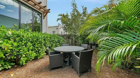 1680 Oak Street Sarasota FL 34236
