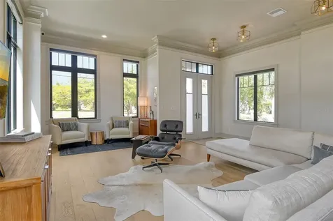 1680 Oak Street Sarasota FL 34236