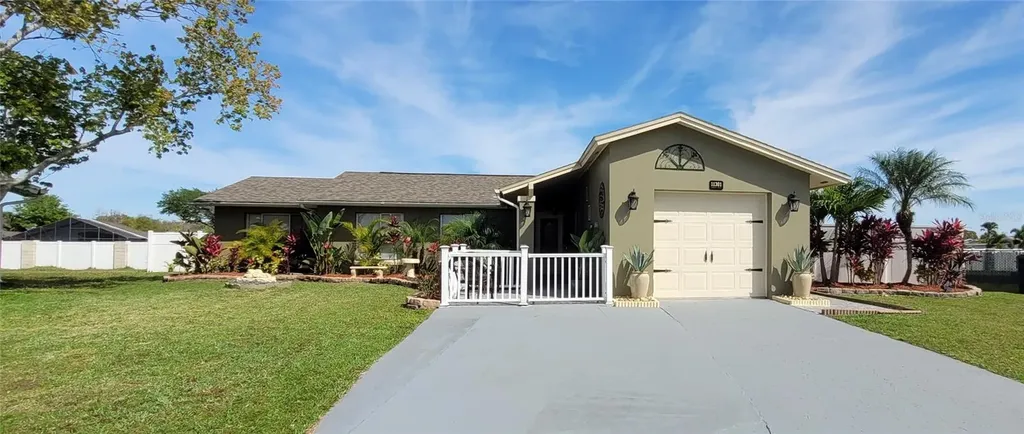11301 Cardiff Drive Orlando FL 32837