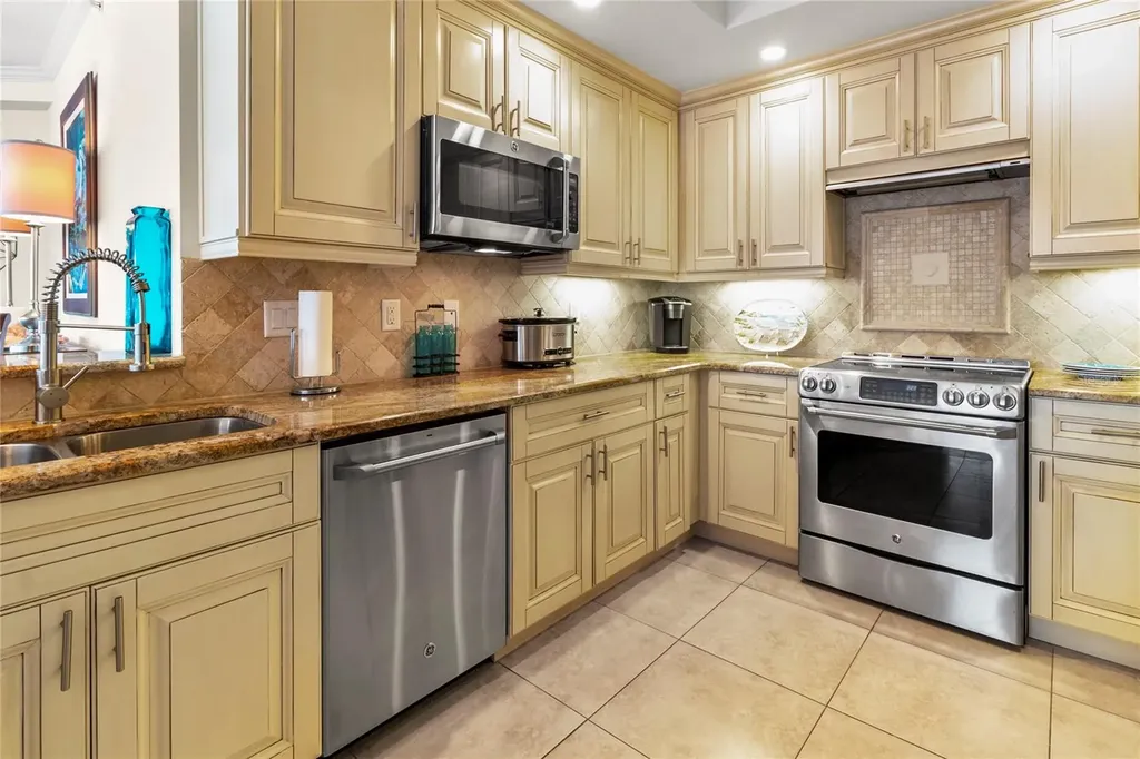 7820 34th Avenue W Bradenton FL 34209