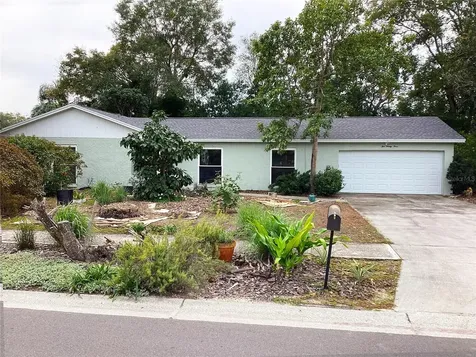 523 Lantern Circle Temple Terrace FL 33617