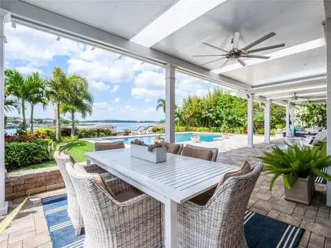 16150 Johns Lake Overlook Drive Winter Garden FL 34787