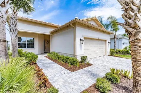4823 Sevilla Shores Drive Wimauma FL 33598