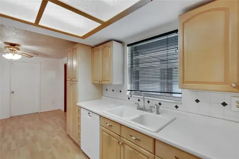 505 Highview Circle S Brandon FL 33510
