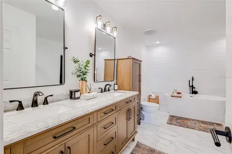 7354 Woodbriar Court Orlando FL 32835