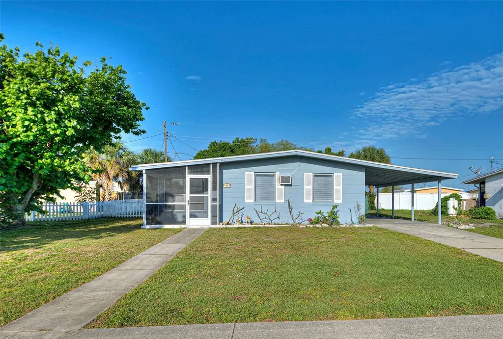 4823 Bayano Street North Port FL 34287