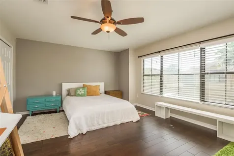 1139 118th Terrace N St Petersburg FL 33716