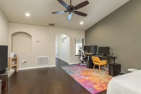 1139 118th Terrace N St Petersburg FL 33716
