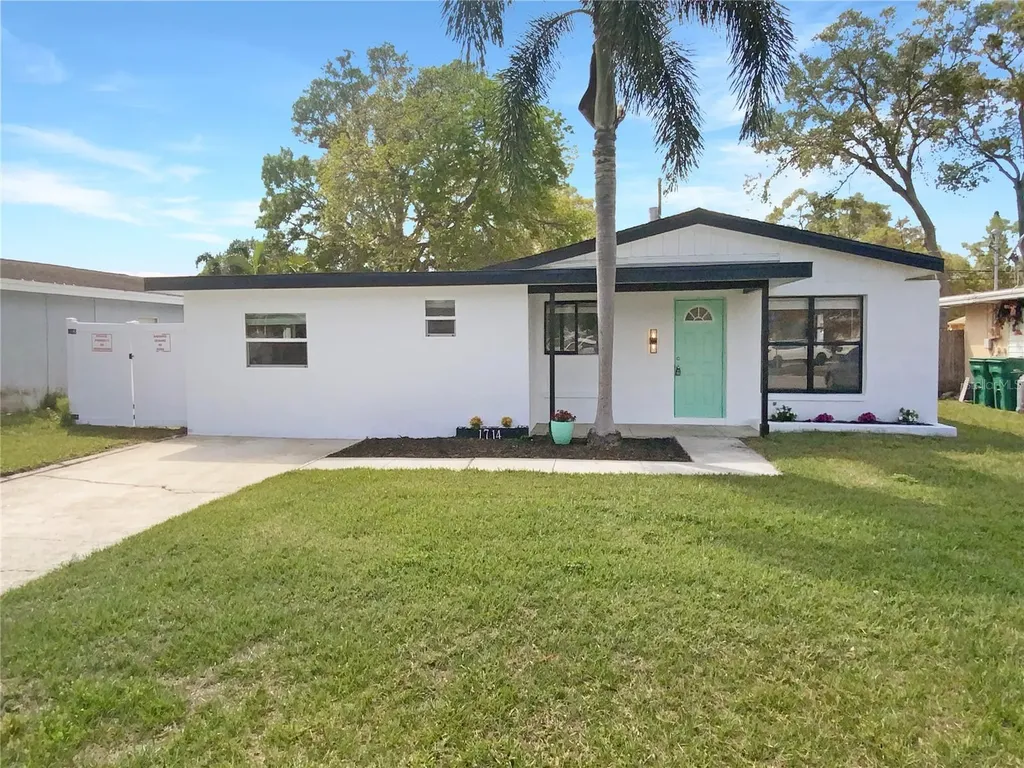 1714 St Croix Drive Clearwater FL 33759