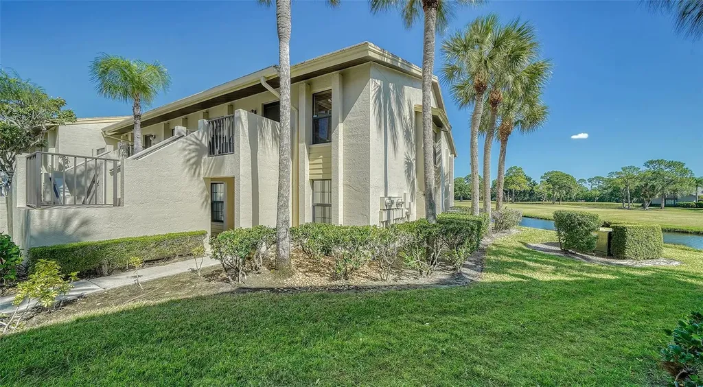 4462 Weybridge Street Sarasota FL 34235