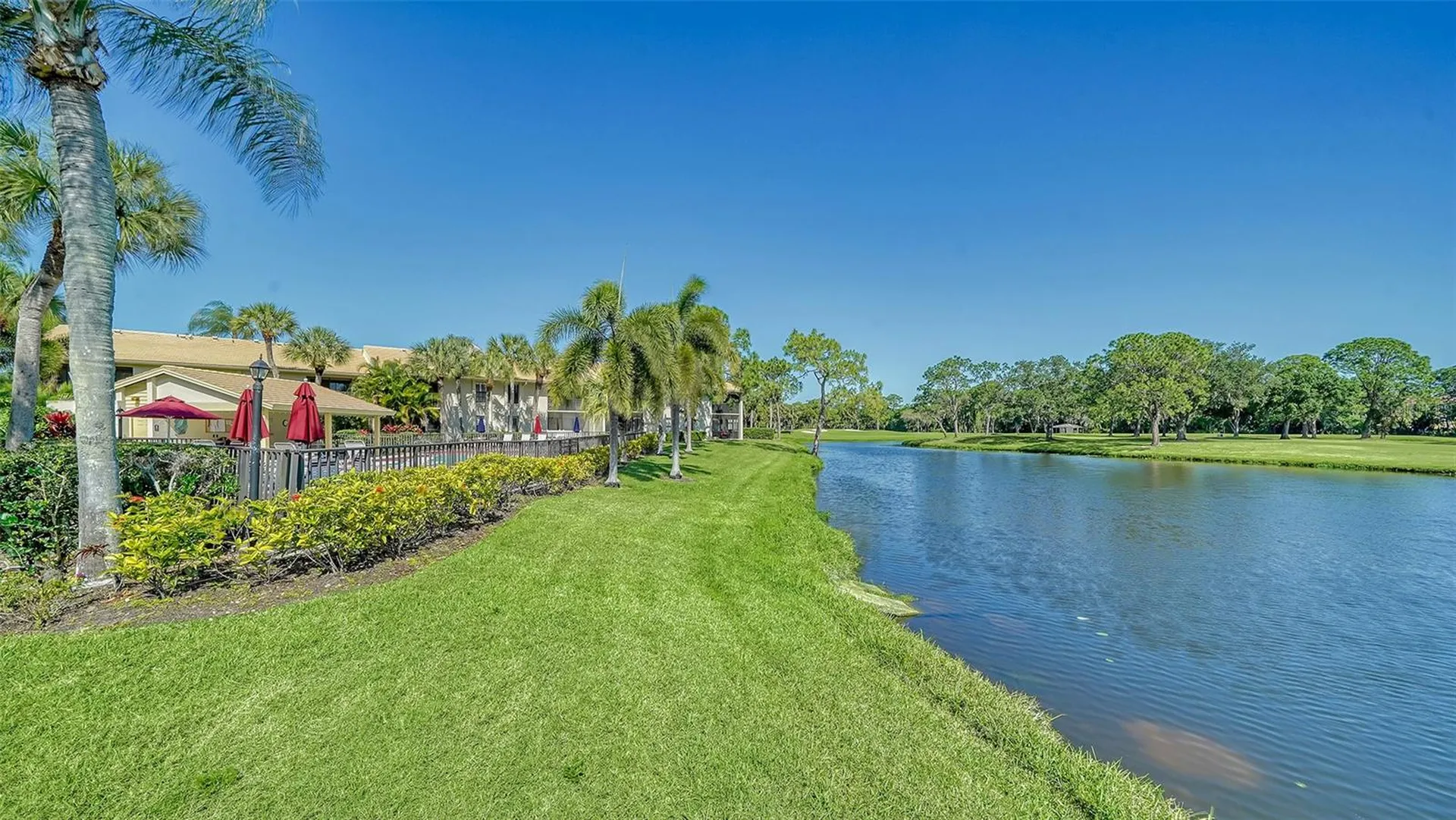 4462 Weybridge Street Sarasota FL 34235