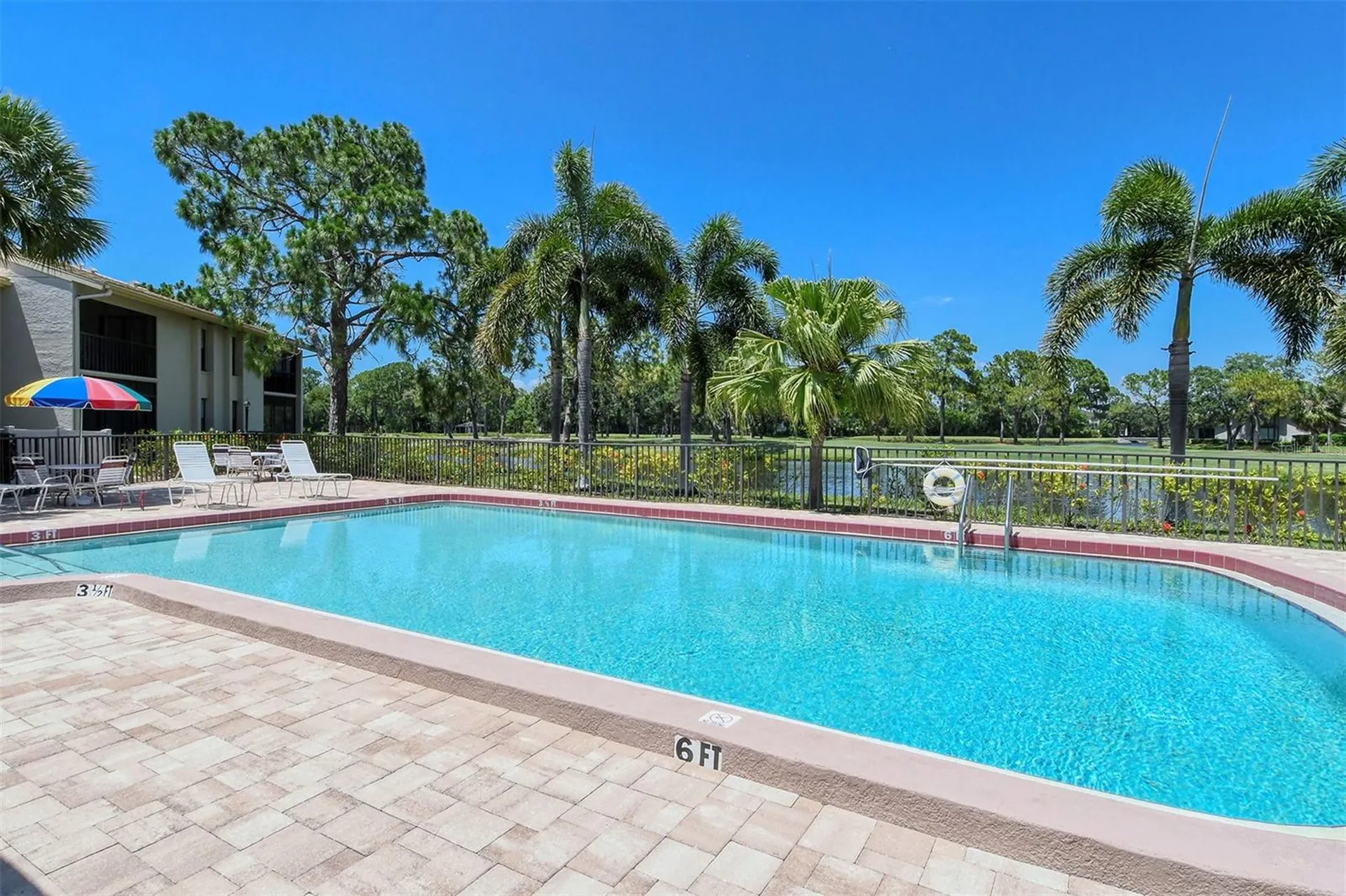 4462 Weybridge Street Sarasota FL 34235