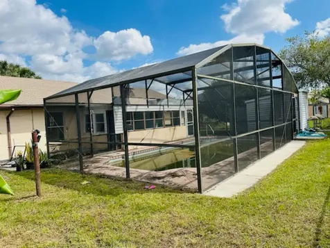 140 Dorchester Court Kissimmee FL 34758