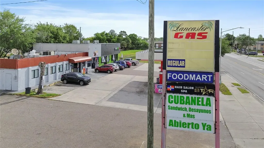 827 W Lancaster Road Orlando FL 32809