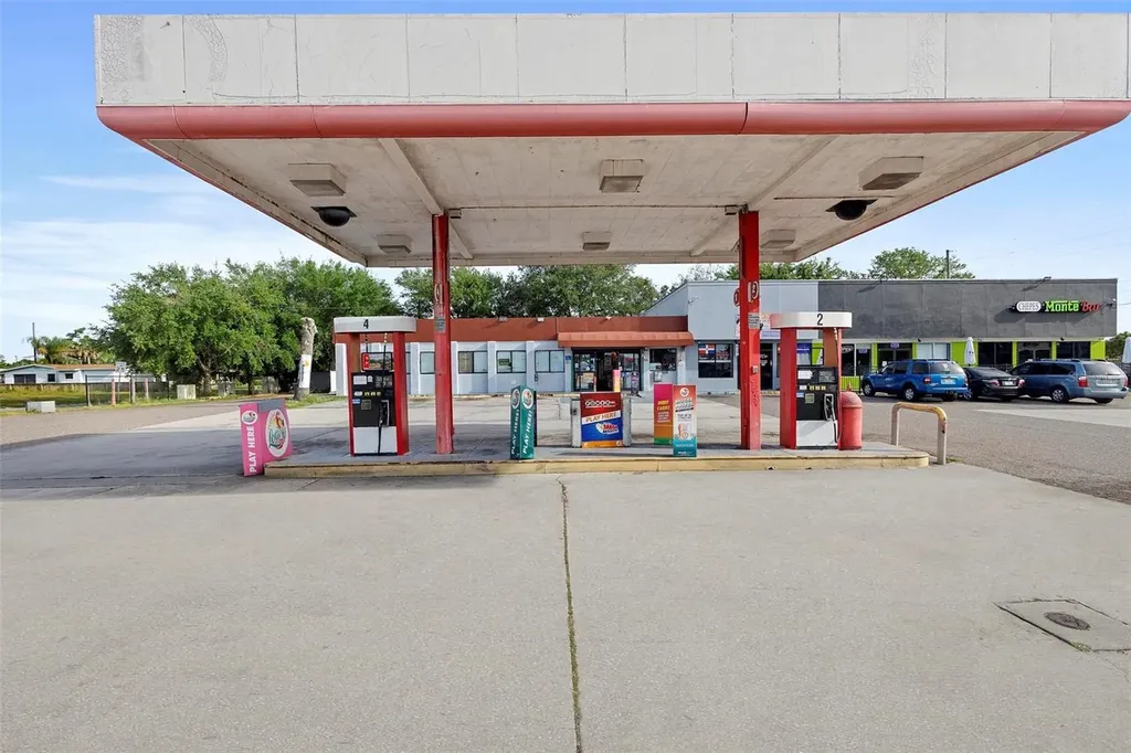 827 W Lancaster Road Orlando FL 32809