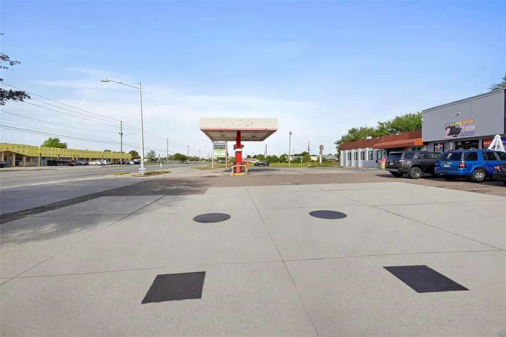 827 W Lancaster Road Orlando FL 32809