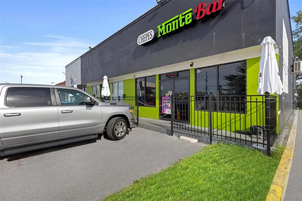 827 W Lancaster Road Orlando FL 32809