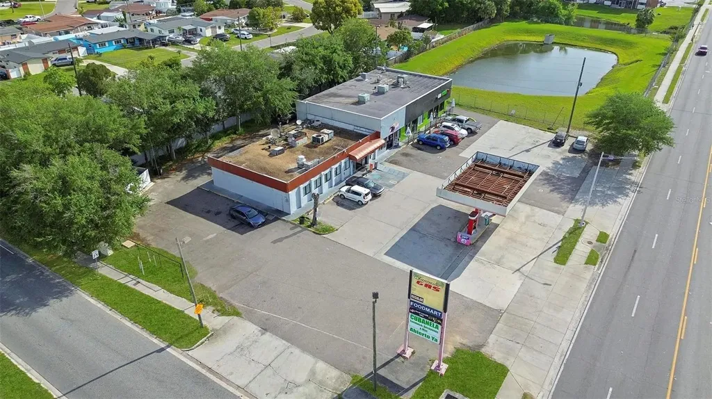 827 W Lancaster Road Orlando FL 32809