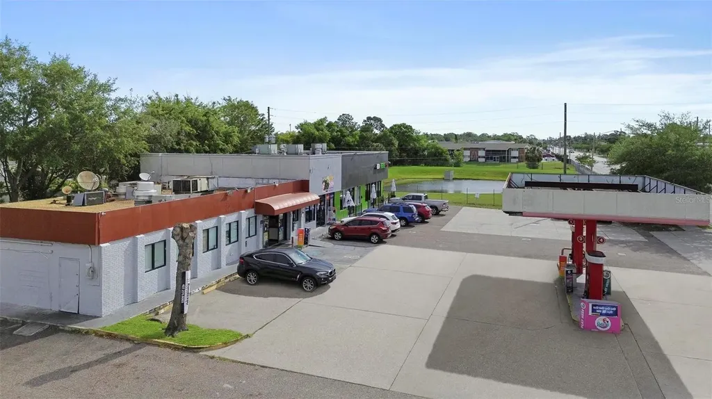 827 W Lancaster Road Orlando FL 32809