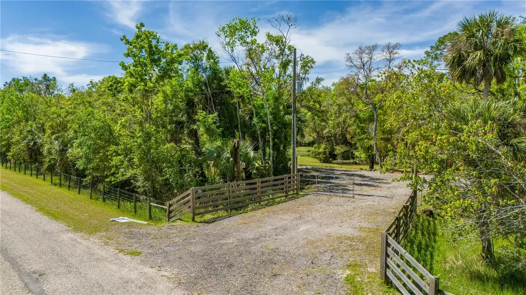 1889 SW Gator Trail Arcadia FL 34266