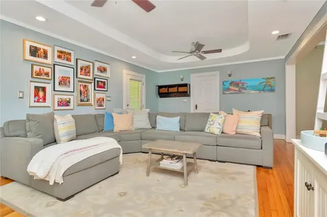 3011 W San Rafael Street Tampa FL 33629
