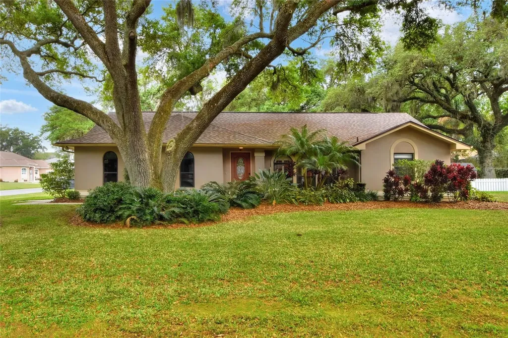 5843 Deer Tracks Trail Lakeland FL 33811