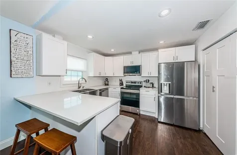 1775 Maryland Avenue NE St Petersburg FL 33703