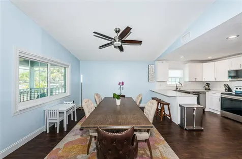 1775 Maryland Avenue NE St Petersburg FL 33703