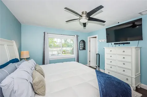 1775 Maryland Avenue NE St Petersburg FL 33703