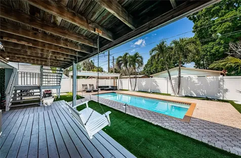 1775 Maryland Avenue NE St Petersburg FL 33703