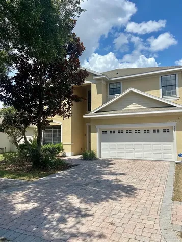 328 Lake Davenport Circle Davenport FL 33837