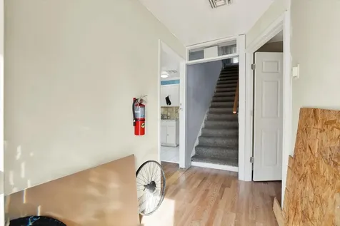 5210 N Nebraska Avenue Tampa FL 33603