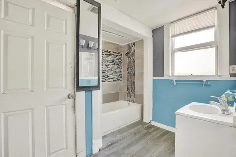 5210 N Nebraska Avenue Tampa FL 33603