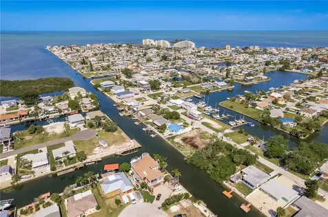 6436 Boatyard Drive Hudson FL 34667