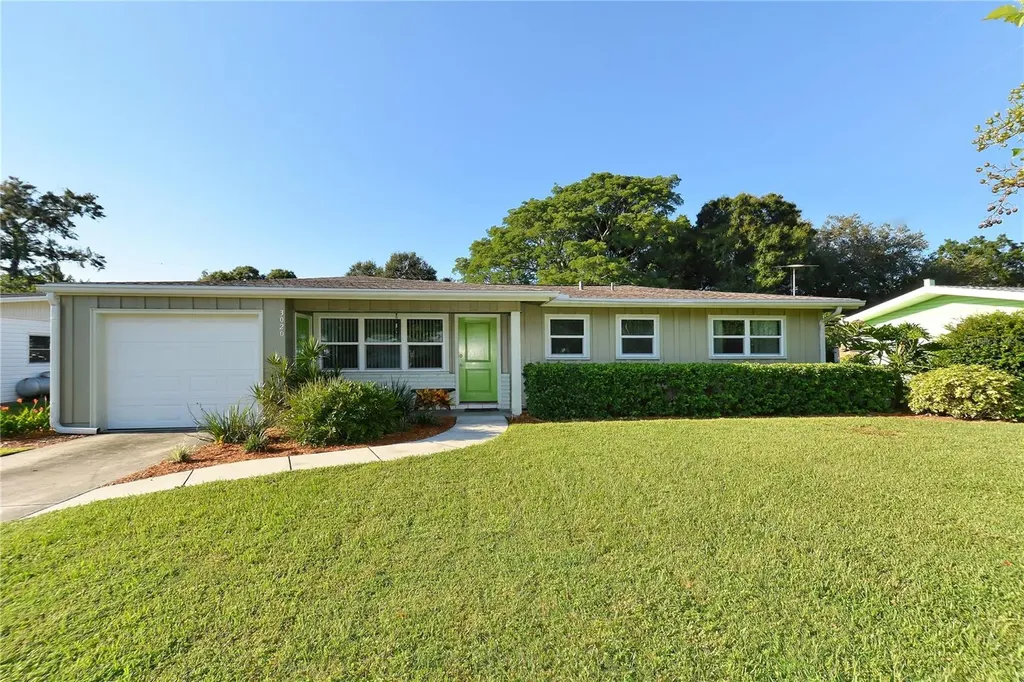 3020 Hatton Street Sarasota FL 34237