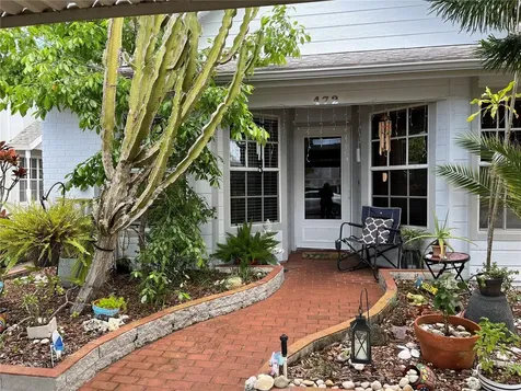 472 Sandringham Close Palm Harbor FL 34683