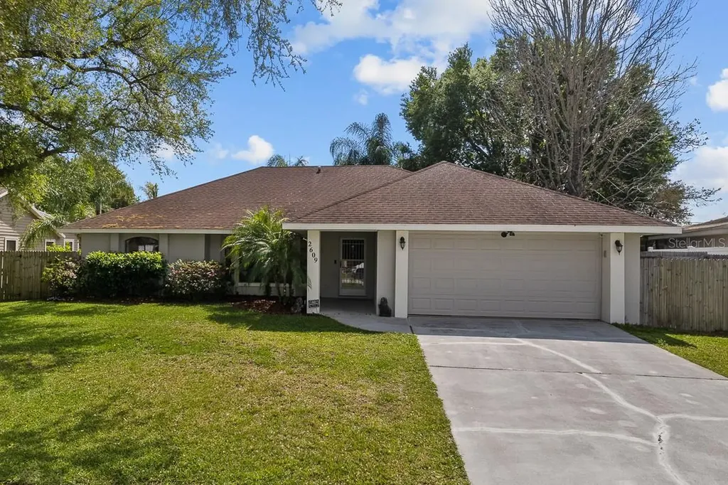 2609 Windsor Heights Street Deltona FL 32738