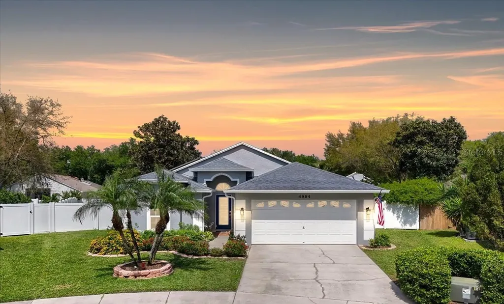 4904 Otter Creek Court Valrico FL 33596
