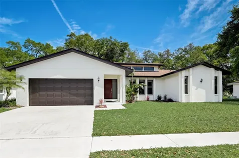 2467 Wood Oak Drive Sarasota FL 34232