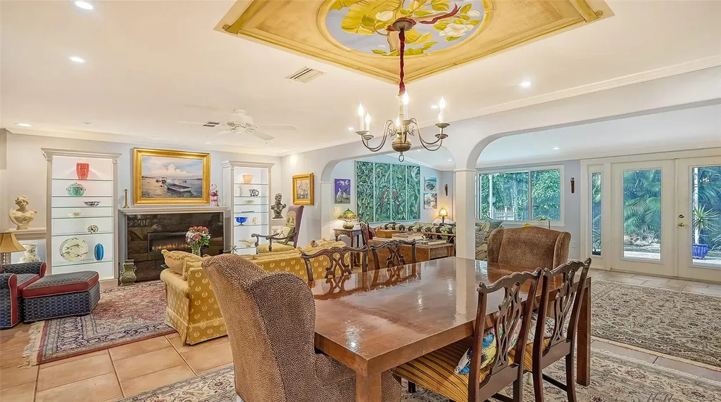 2395 Hillview Street Sarasota FL 34239