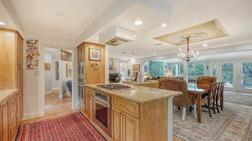 2395 Hillview Street Sarasota FL 34239